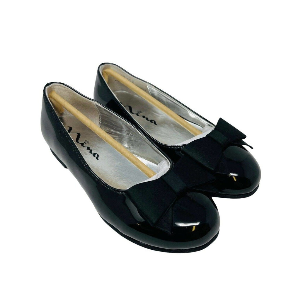 New Nina Pegasus-T Solid Black Glossy Leather Girl's Sz 1.5M Slip On Dress Shoes
